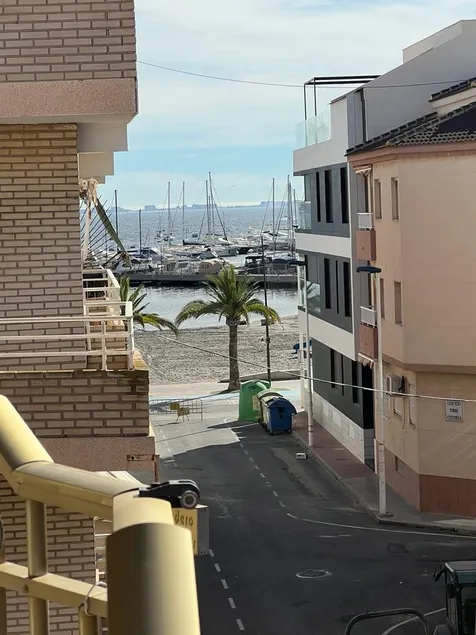 Charming beach and sun apartment - Image 1