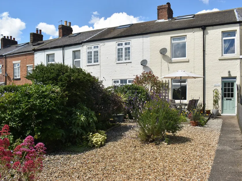 Pebble Cottage - Image 1