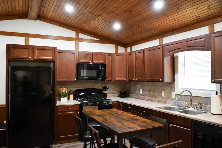 Magnolia Bungalow - Image 1