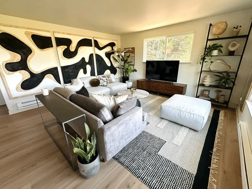 Remodeled Modern Tree House - Image 1