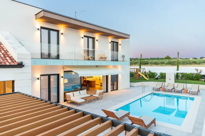 Villa Vitalee #pool #jacuzzi #sauna #playground - Image 1