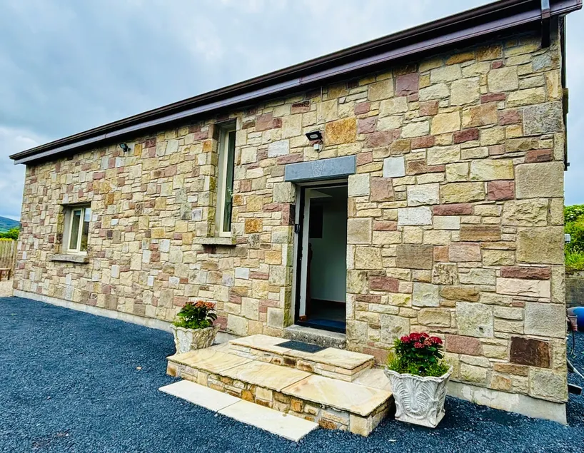 Longmeadow Cottage - Gorgeous 3-Bedroom Cottage - Image 1