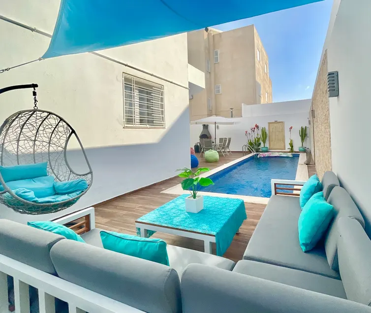 Charming Villa with pool in Hammamet Mrezga - Image 1