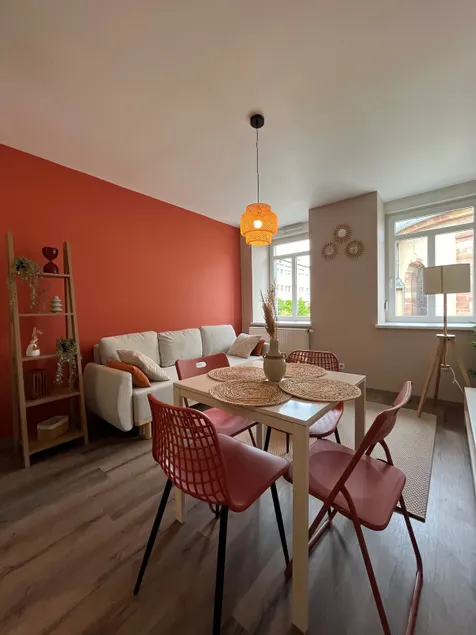 1-bedroom apartment – city center. - Image 1