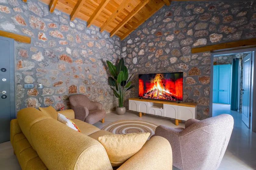Villa Faralyus 2 - Image 1