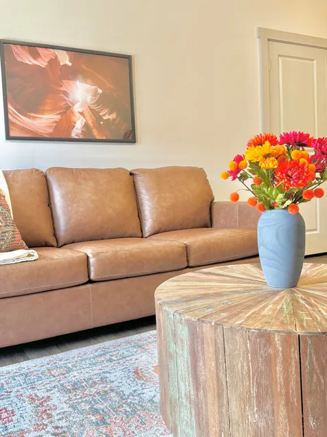 Canyon Condo -Uptown Logan NEW listing - Image 1