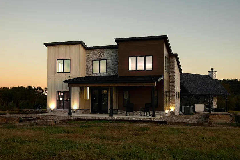 Private 75 Acre Retreat - Image 1