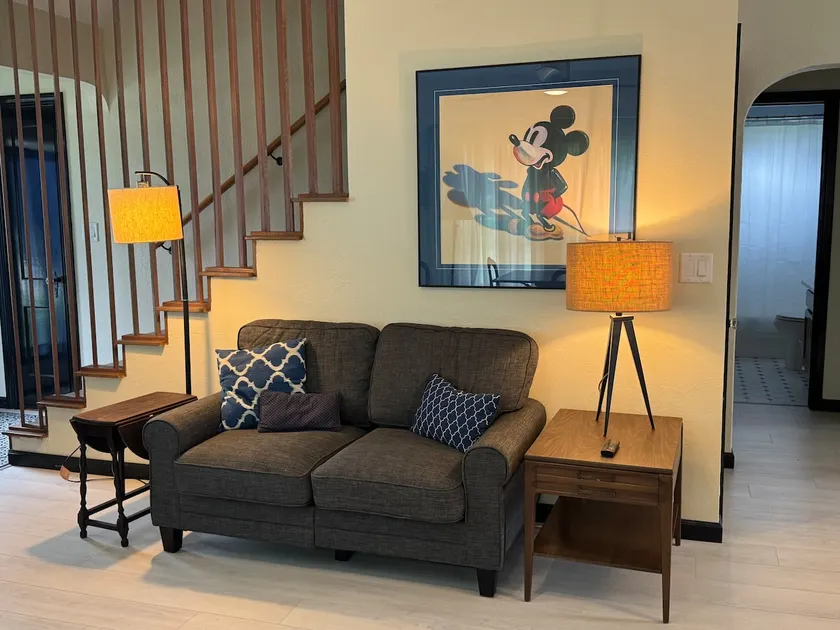 Marilyn’s Beach House - Image 1