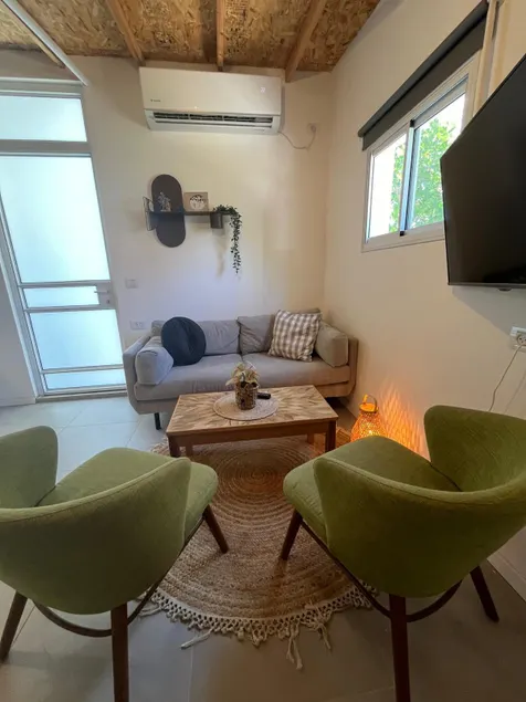 Eldy's B&B - Image 1