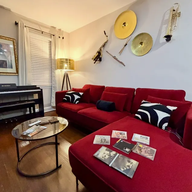 SKY: Retro Jazz Theme Suite w/ Piano & Fireplace - Image 1