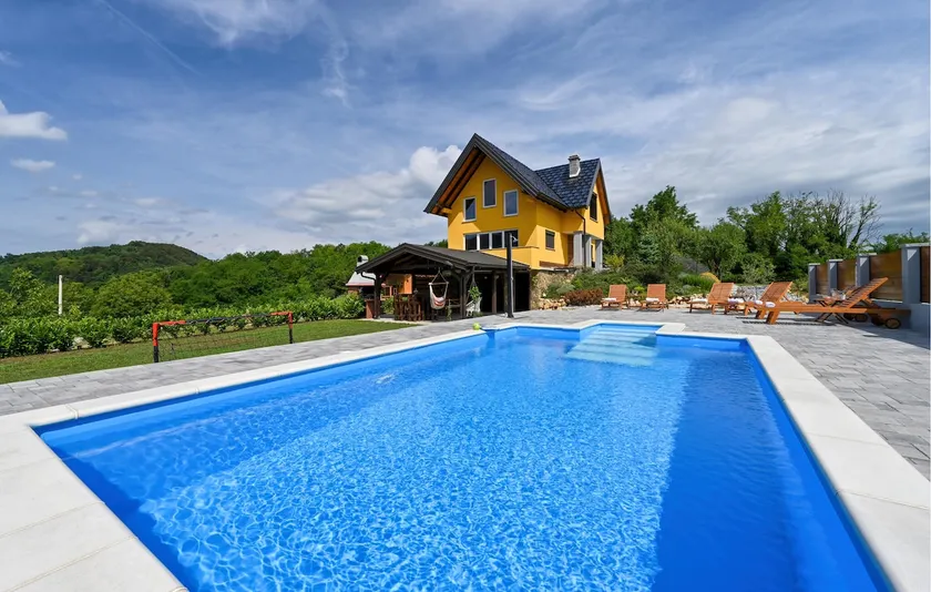 Gorgeous home in Lepoglava - Image 1