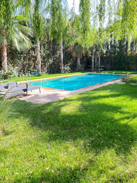 Quiet pool villa - Image 1
