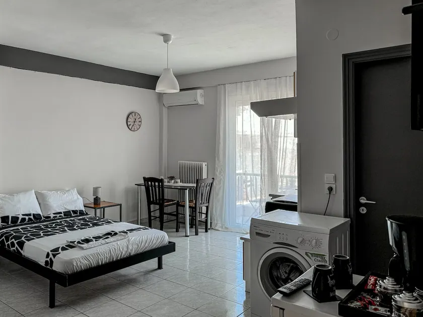 Martheo Studios 2 - Image 1