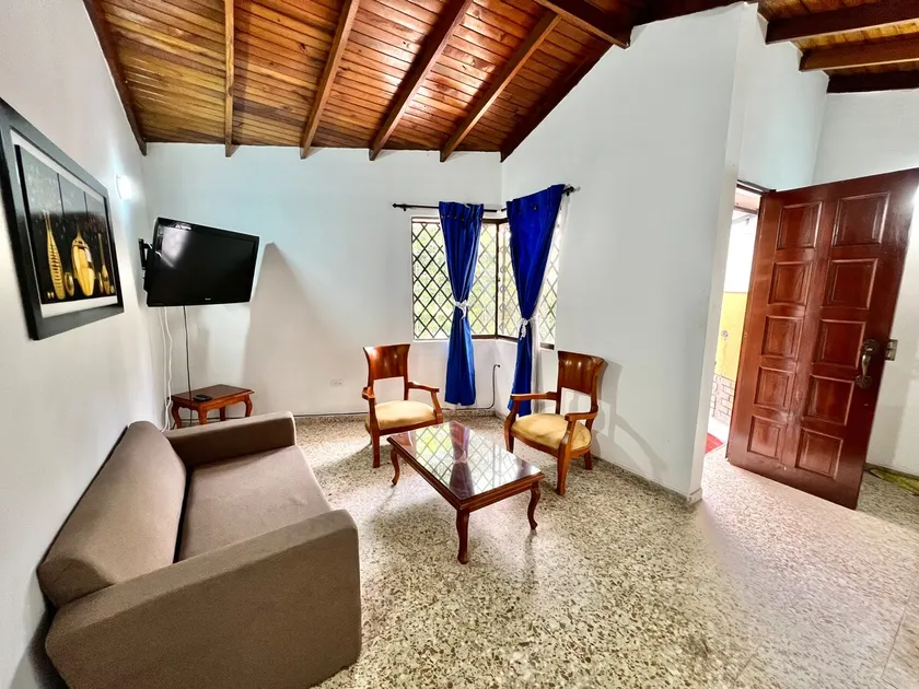 Home in front of the park - Image 1