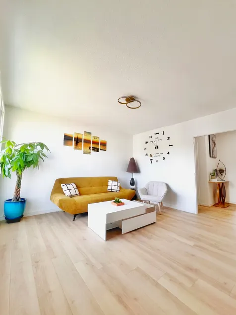 65 m² apartment, 2 bedrooms + parking – Nantes – Rezé - Image 1