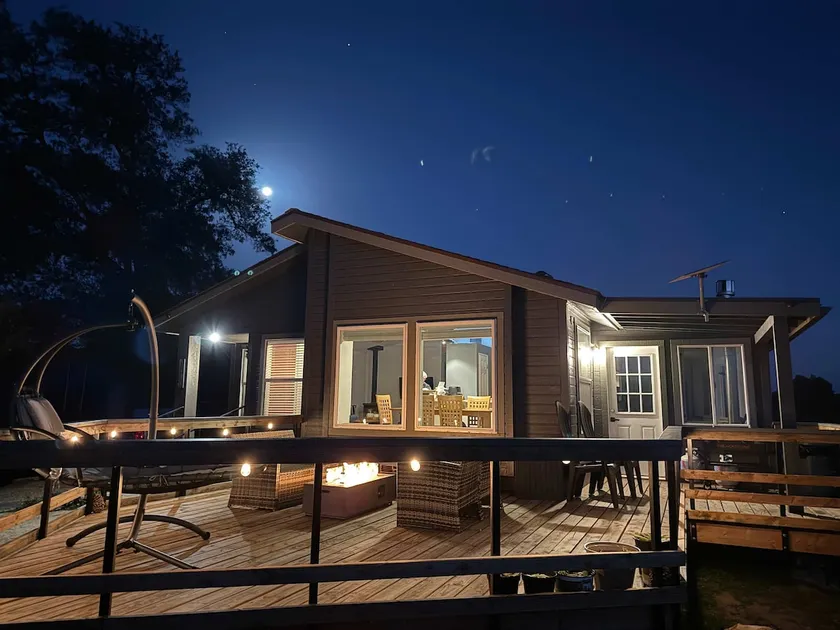 Dark Sky Retreat · 7 Private Acres · Spa · EV - Image 1