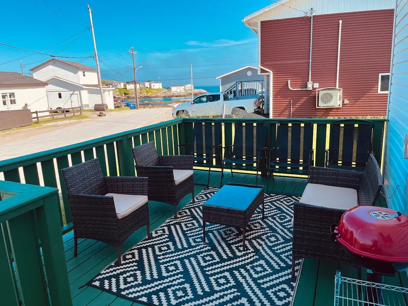 Whole house 6 min to Ferry AC+RV parking+Laundry - Image 1