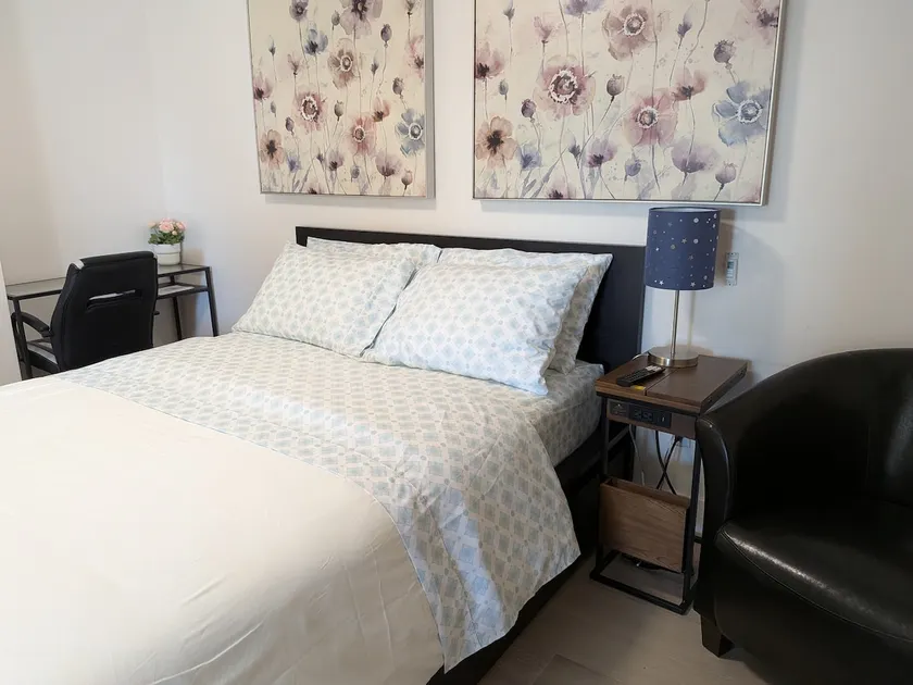 Cozy Retreat - Image 1