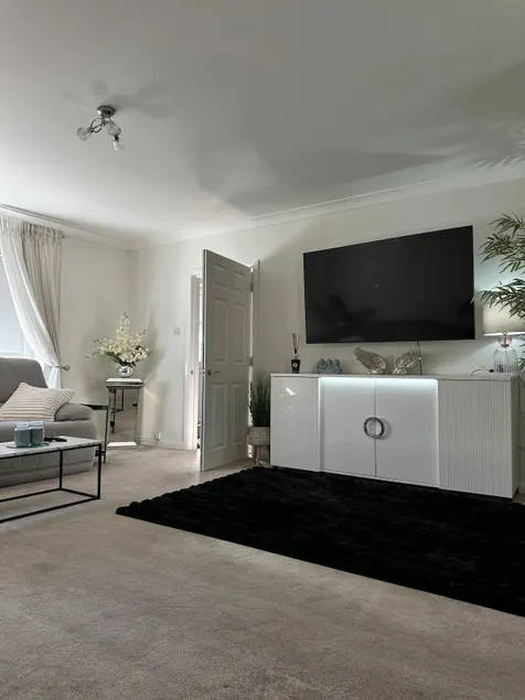 3 double bedroom spacious flat - Image 1