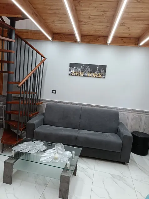 Maison Chic - Image 1
