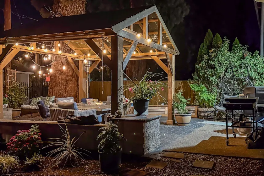 Heated Pool, Hot Tub & Fire Pit in Ruby Park - Image 1