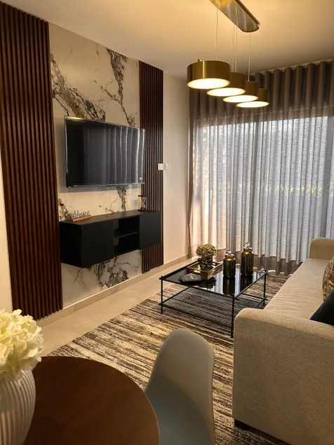 BLOOM Luxury Apartment with Pool in Exclusive Area - Image 1