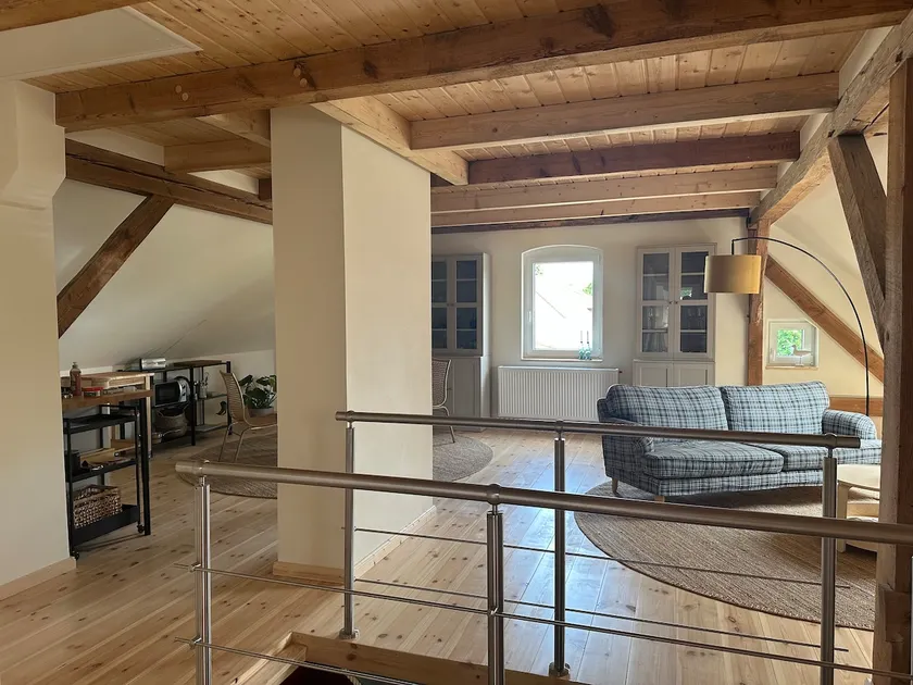 Attic apartment with a small yard near Berlin - Image 1