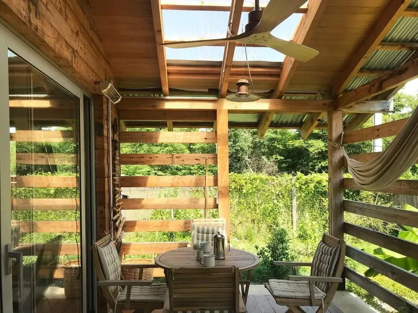Kaprovani -'Kapra' pet friendly cottage with yard - Image 1