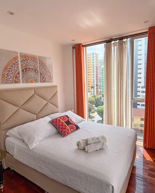Charming modern loft in Miraflores – La Paz - Image 1