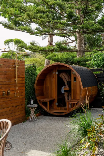 Frederick Lane. Cozy retreat, beach, sauna & gym! - Image 1