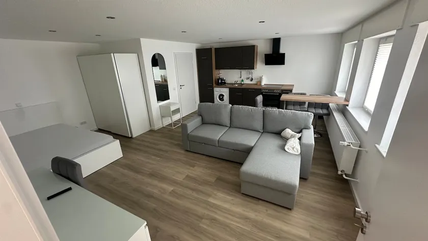 Apartment 36 - Image 1