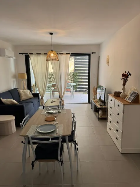 Comfortable 4-person accommodation - new residence - Image 1