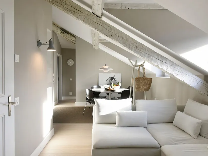 In the heart of the old town | 2 minutes to the lake | 4 guests - Image 1