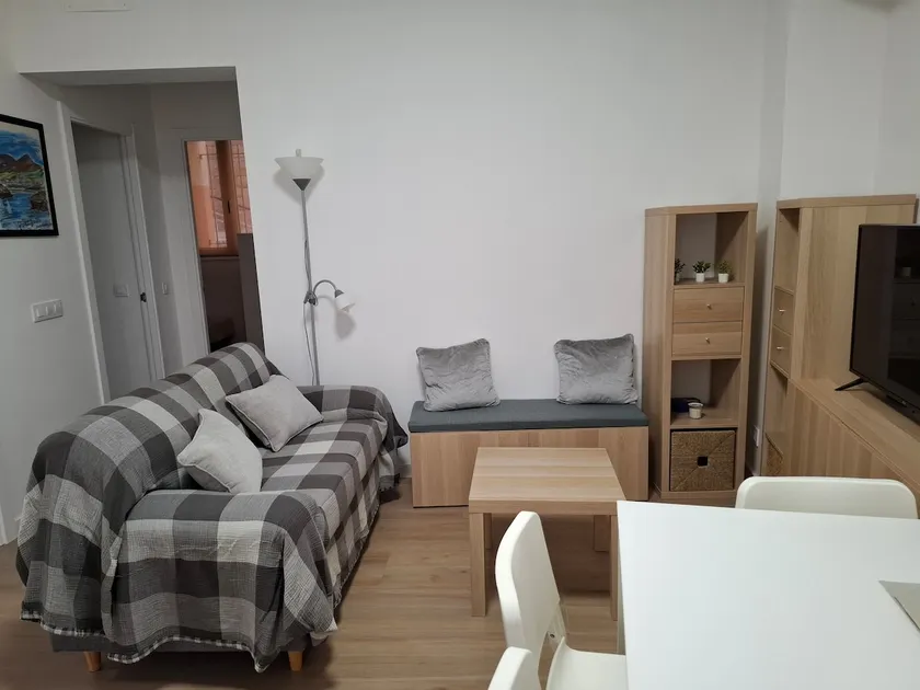 La Plaza Apartment - Image 1