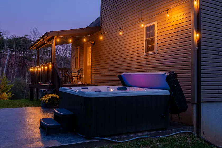 Hot tub/Cabin/Elk in the heart of the Pa Mtns - Image 1