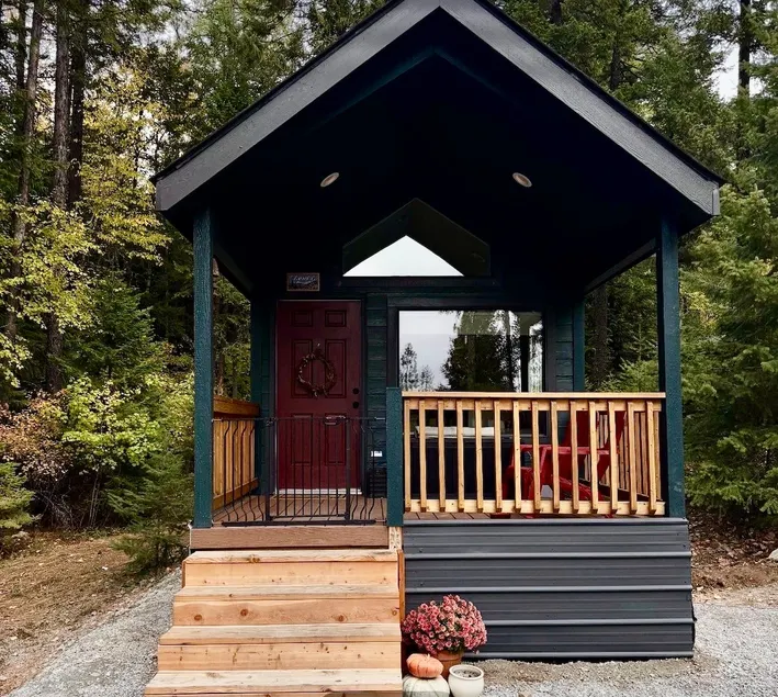 Atlas Retreat: Hot Tub, Sauna, Cold Plunge - Image 1
