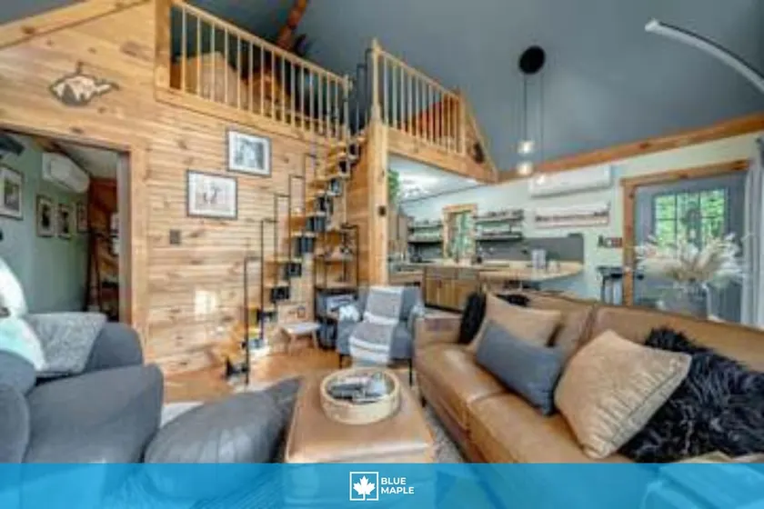 Upscale w Fireplace Fire Pit Games in Gated Comm - Image 1