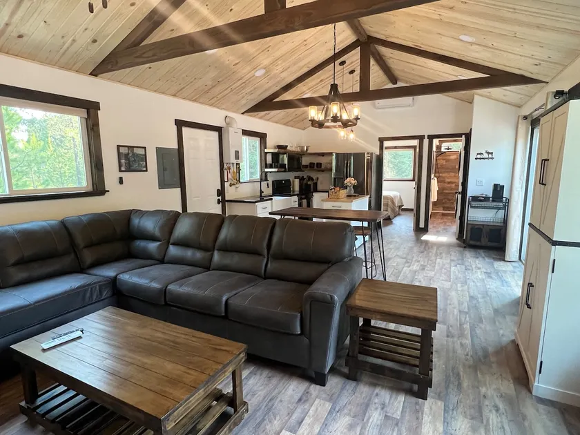 54 Pines - Image 1