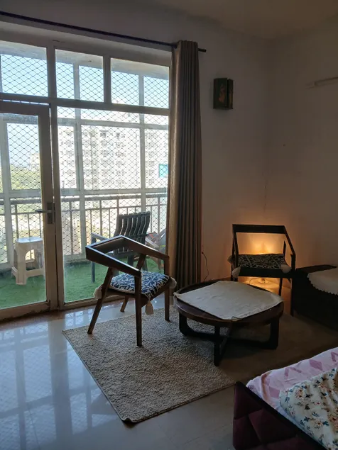 Maakhan 1bhk,Posh society,500mt from Isckon temple - Image 1