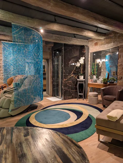 Samadhi 4-star spa - garden, Jacuzzi and private sauna - Image 1