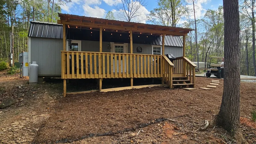 Cozy Cove Cabin in Townville on Lake Hartwell - Image 1