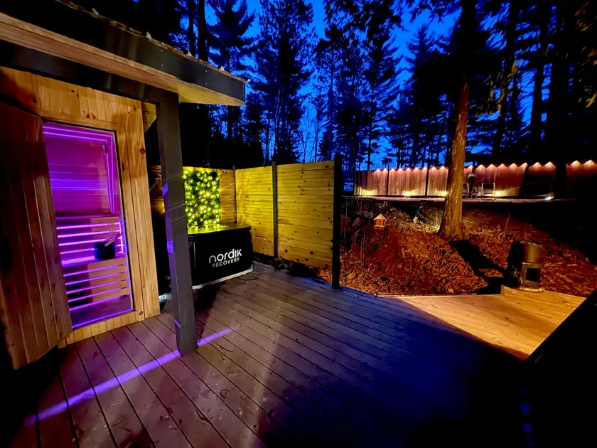 Unique Nordic Spa Cabin Retreat. Round lake - Image 1