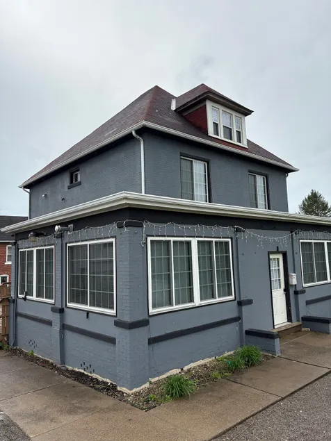 Family Fun, Arcade, 6 bed, 4BR cozy home near PGH - Image 1