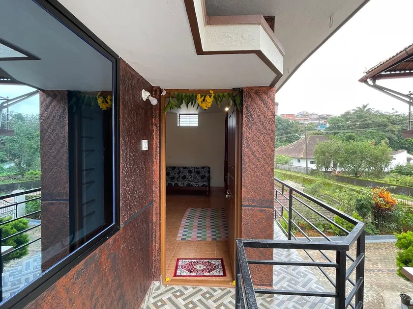 Enjoy the space with beautiful scenery inside city - Image 1