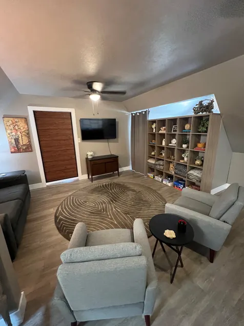 Opulent Retreat - Image 1