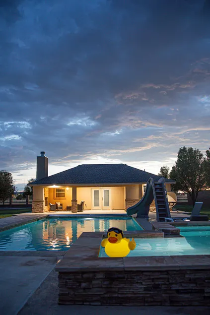 1 bdrm guest house w/full kitchen & seasonal pool! - Image 1