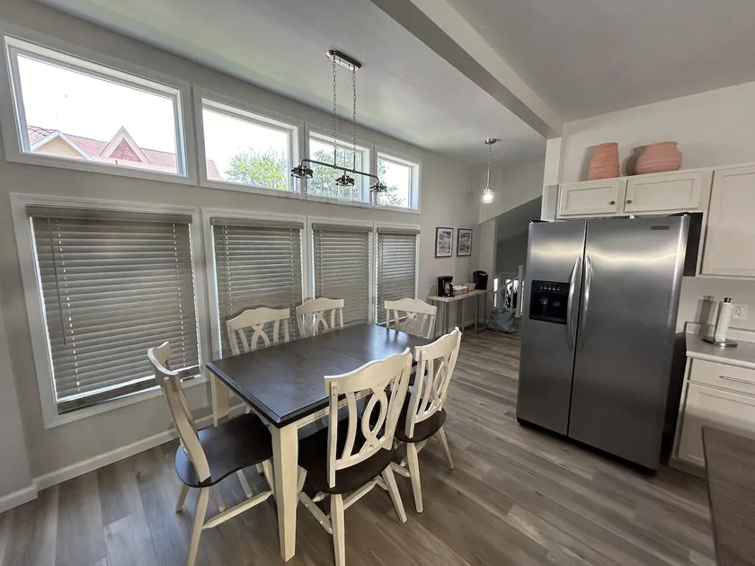 Fair Winds Guesthouse - Image 1