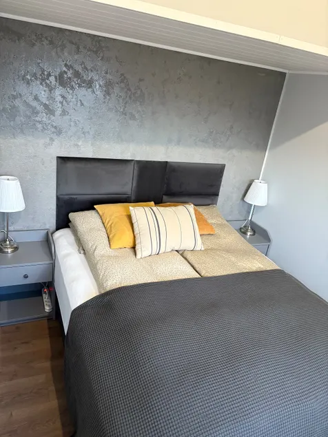 Brim Guesthouse, with ocean view - Image 1
