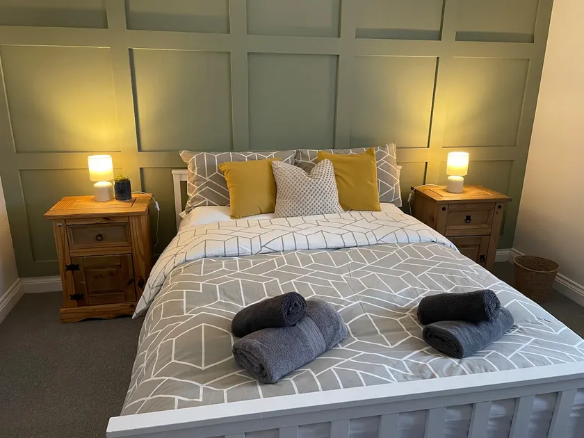 Oaktree Cottage 1 Bedroom Cottage - Image 1