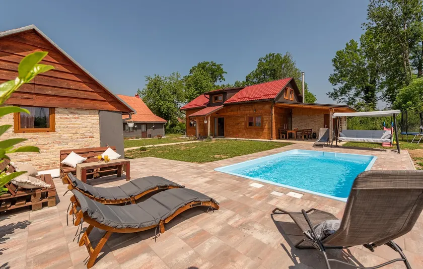 Awesome home in Gospic - Image 1